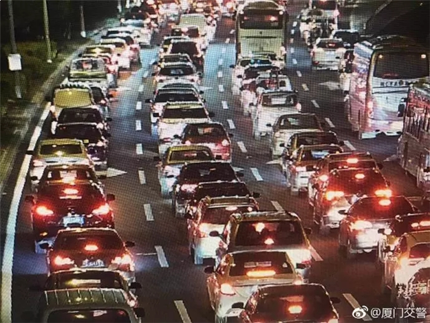 最新中国“堵城”排行榜出炉!,厦门竟不在前十?我不服!!!——九房网 最新中国“堵城”排行榜出炉!,厦门竟不在前十?我不服!!!——九房网