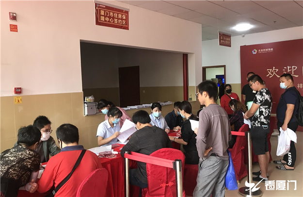 祥平地铁社区一期保障性租赁房交房:702户申请家庭办理入住——九房网 祥平地铁社区一期保障性租赁房交房:702户申请家庭办理入住——九房网