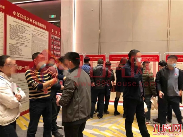 现场直击！244套！时隔半月！璞玉滨江再度开盘，依旧火爆！——九房网